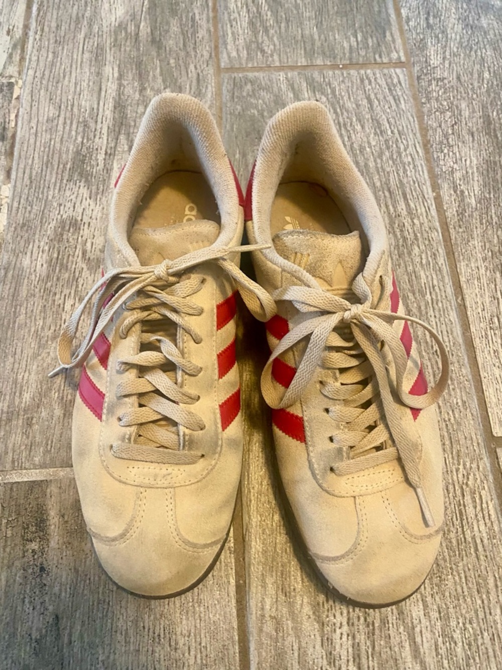Adidas mens 7 Original Gazelle size beige with red stripes - Picture 6 of 6